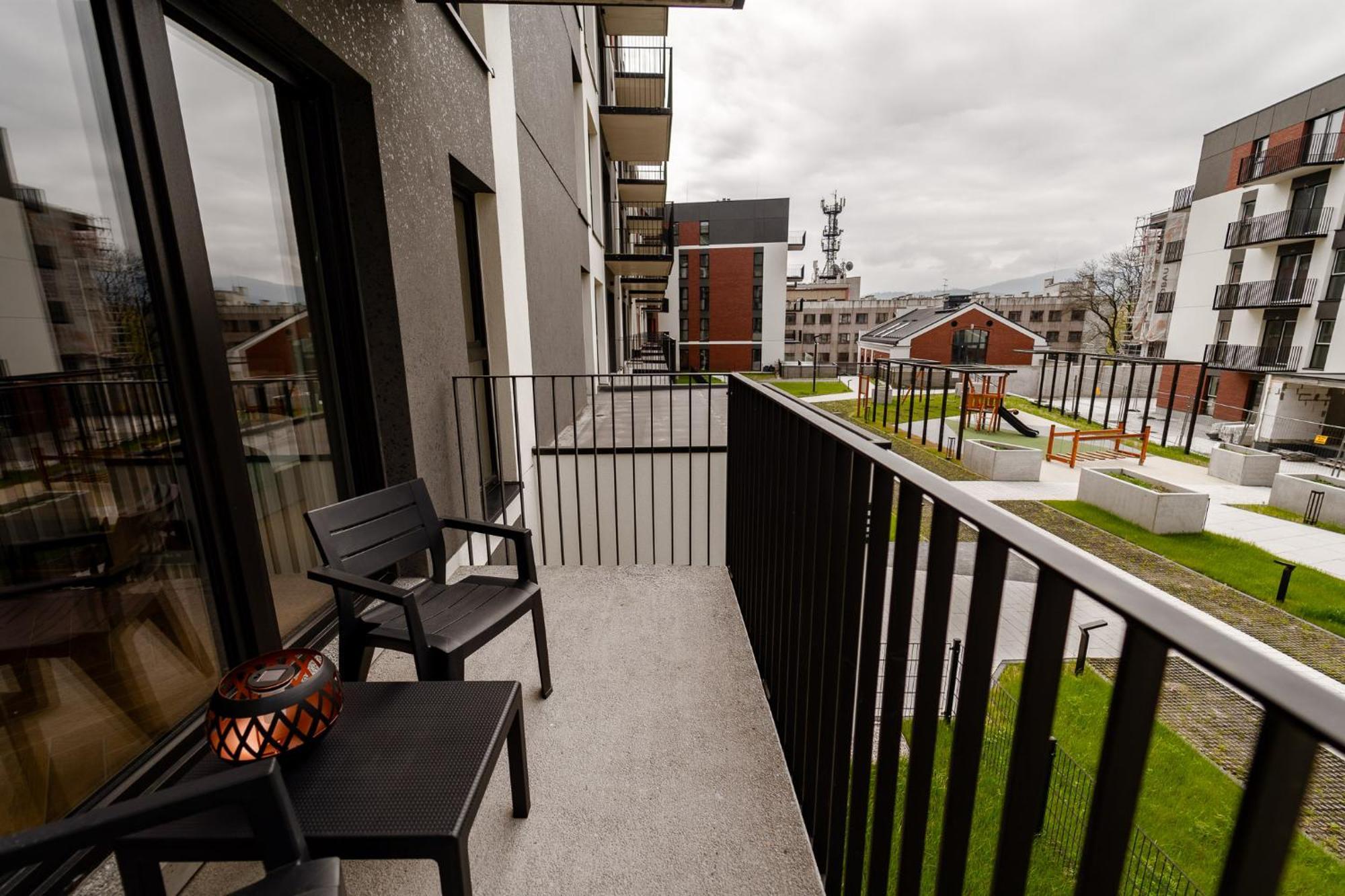 Stary Browar Apartamenty บีเอสโก-เบียวา ภายนอก รูปภาพ