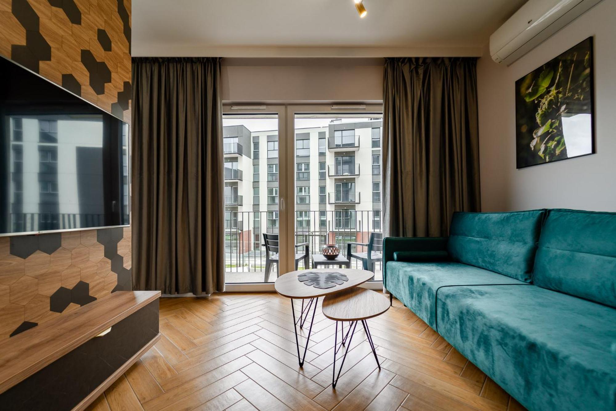 Stary Browar Apartamenty บีเอสโก-เบียวา ภายนอก รูปภาพ